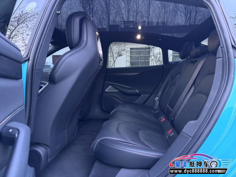 24年小米SU7轿车抵押车出售