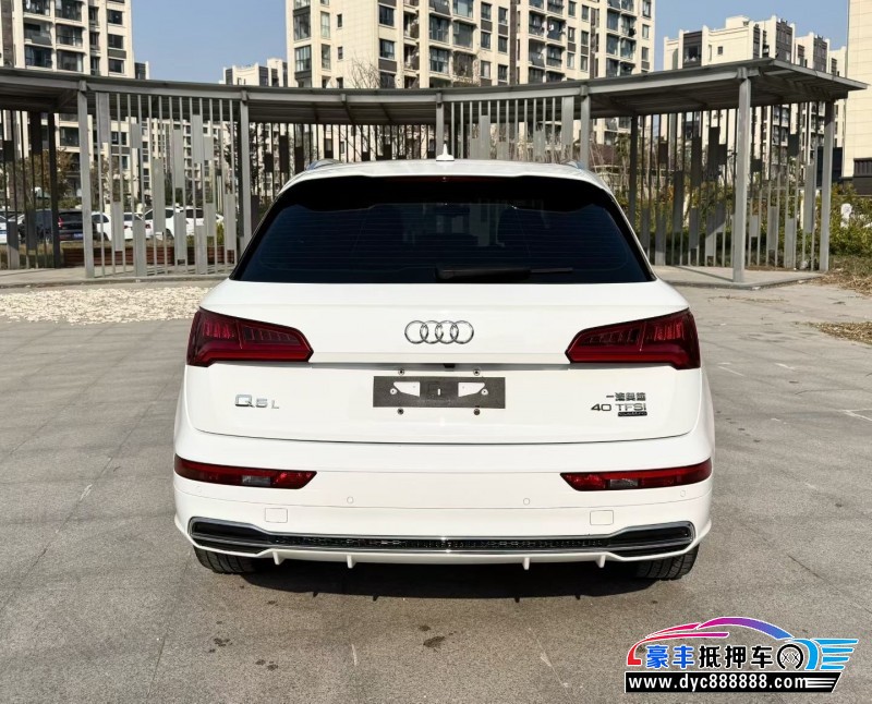 21年奥迪Q5SUV抵押车出售