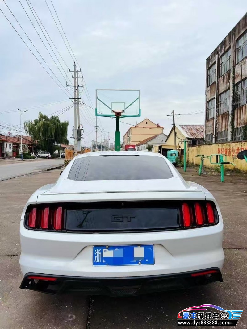 16年福特野马轿车抵押车出售