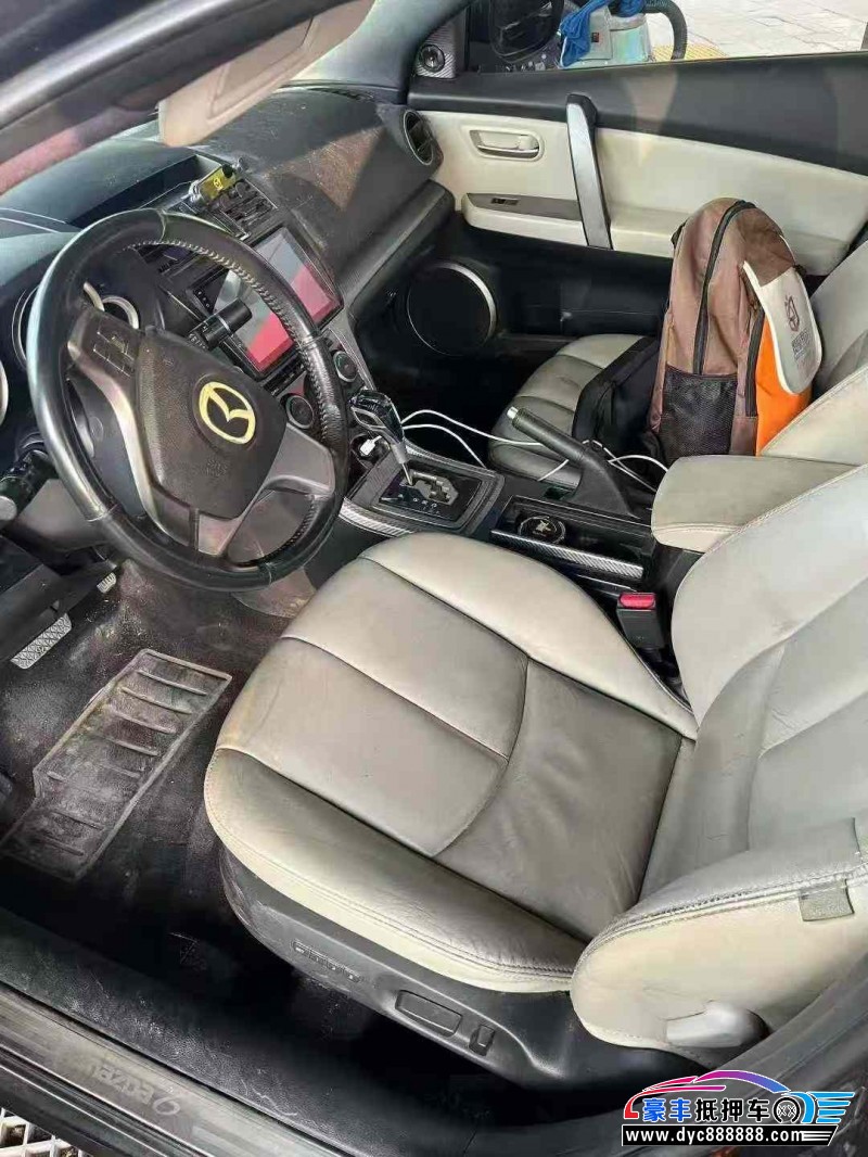 12年马自达睿翼轿车抵押车出售