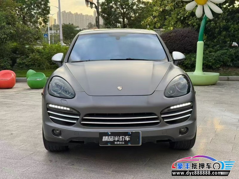 12年保时捷卡宴轿车抵押车出售