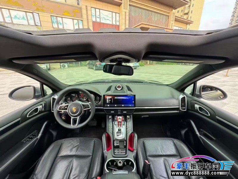 12年保时捷卡宴轿车抵押车出售