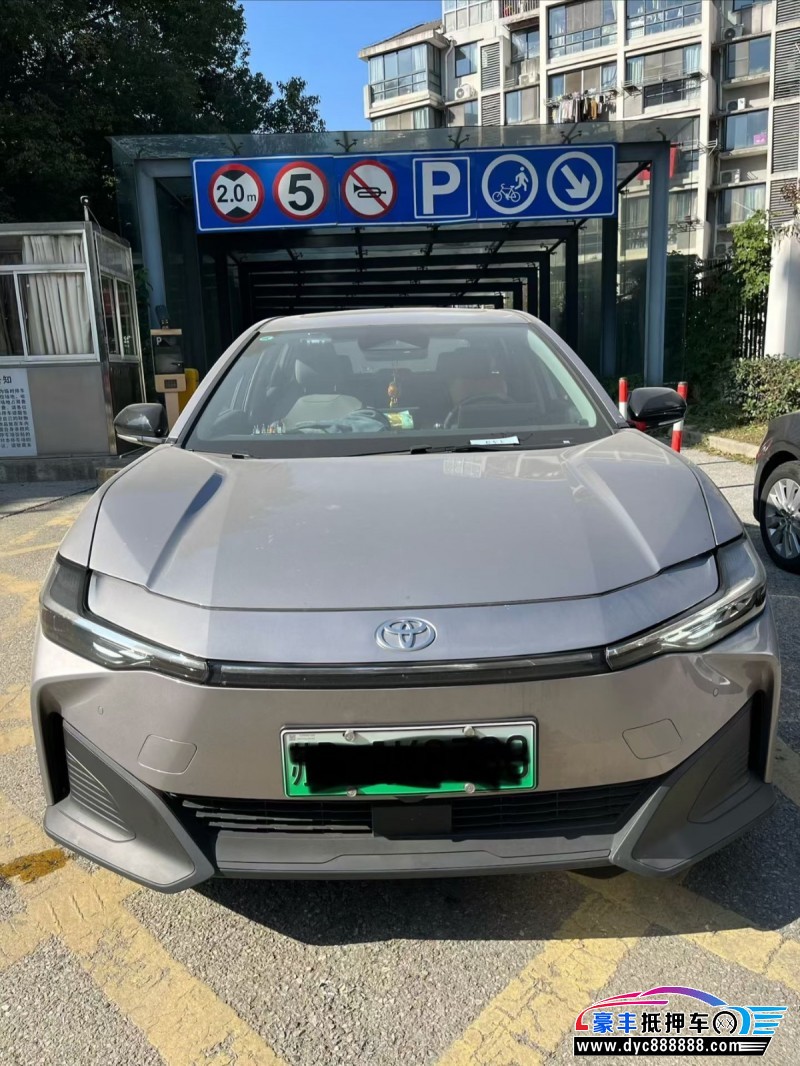 25年丰田BZ3轿车抵押车出售