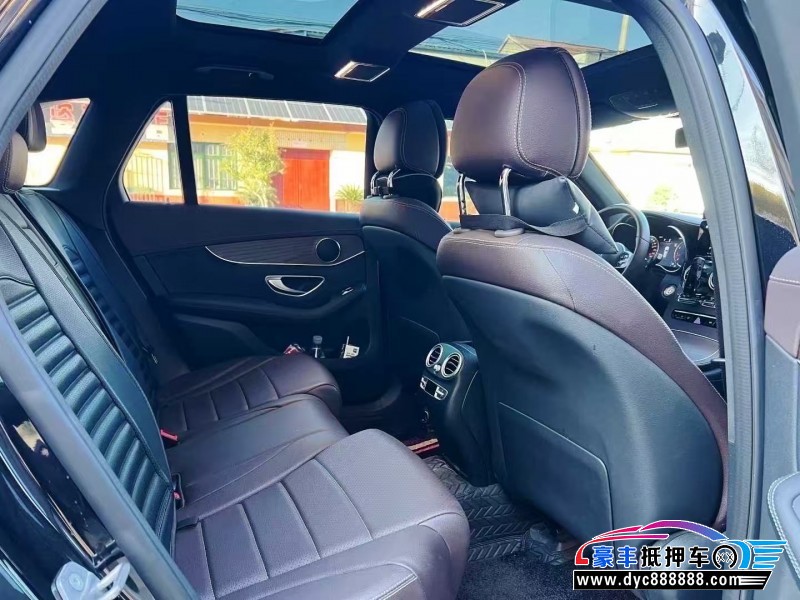 22年奔驰GLC轿车抵押车出售