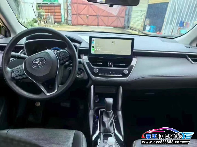 24年丰田锋兰达轿车抵押车出售