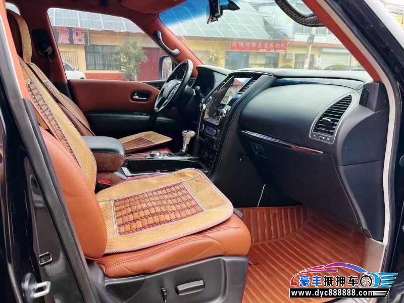 17年日产途乐轿车抵押车出售