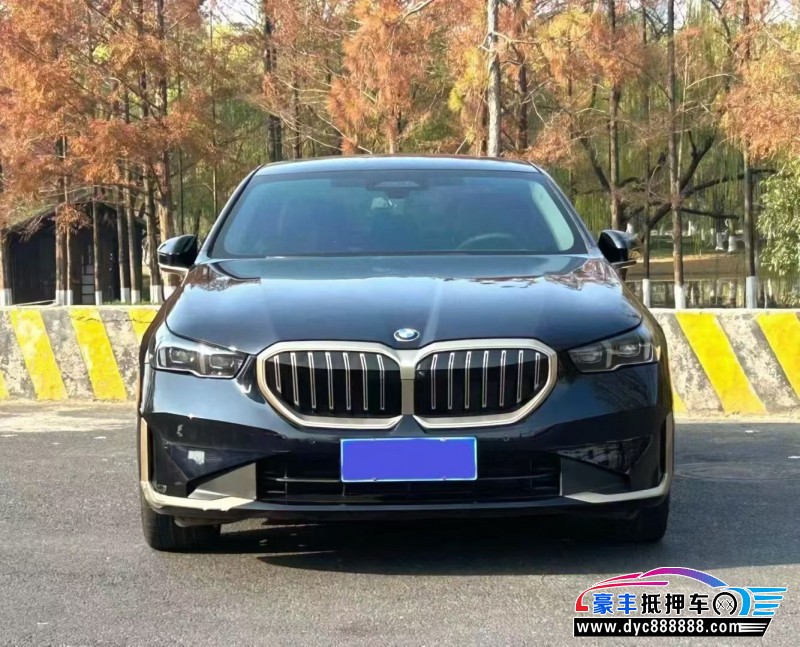 24年宝马5系轿车抵押车出售
