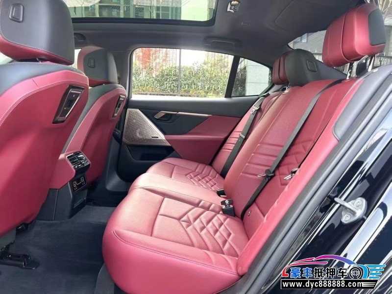 24年宝马5系轿车抵押车出售