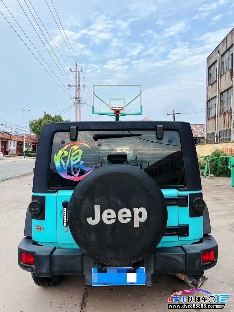 14年Jeep牧马人轿车抵押车出售