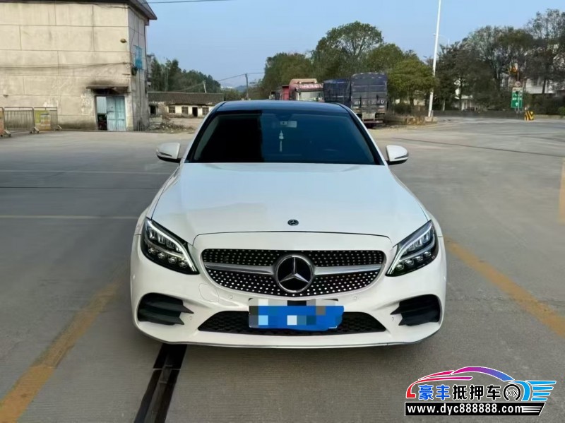 19年奔驰C轿车抵押车出售