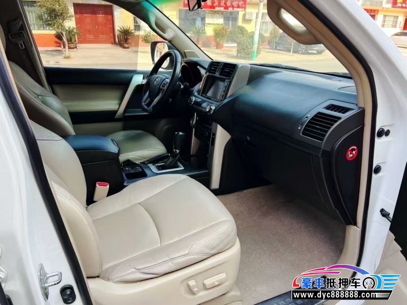 10年丰田普拉多（霸道）轿车抵押车出售