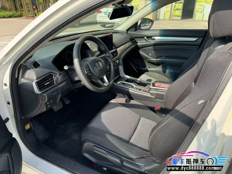 19年本田雅阁轿车抵押车出售