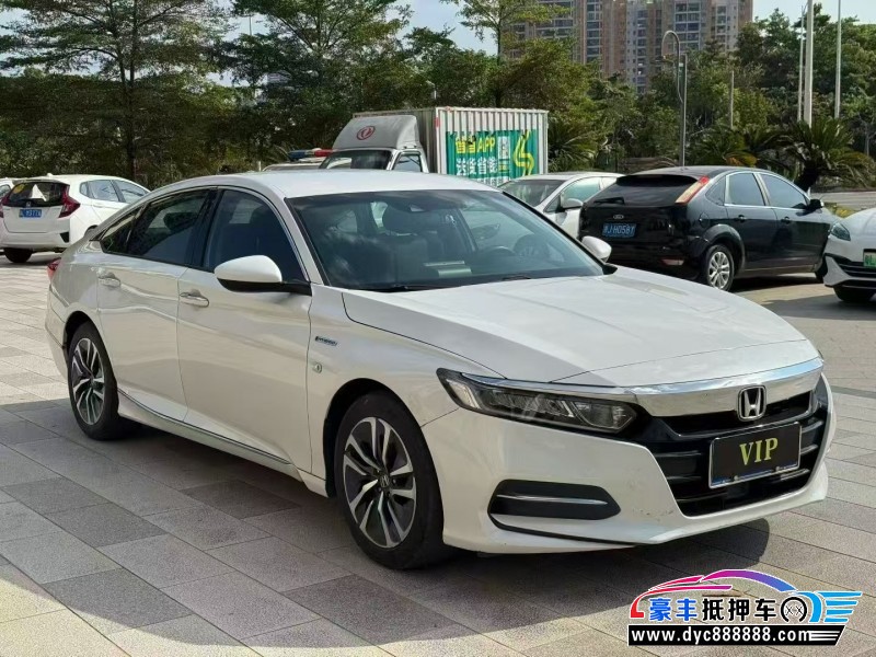 19年本田雅阁轿车抵押车出售