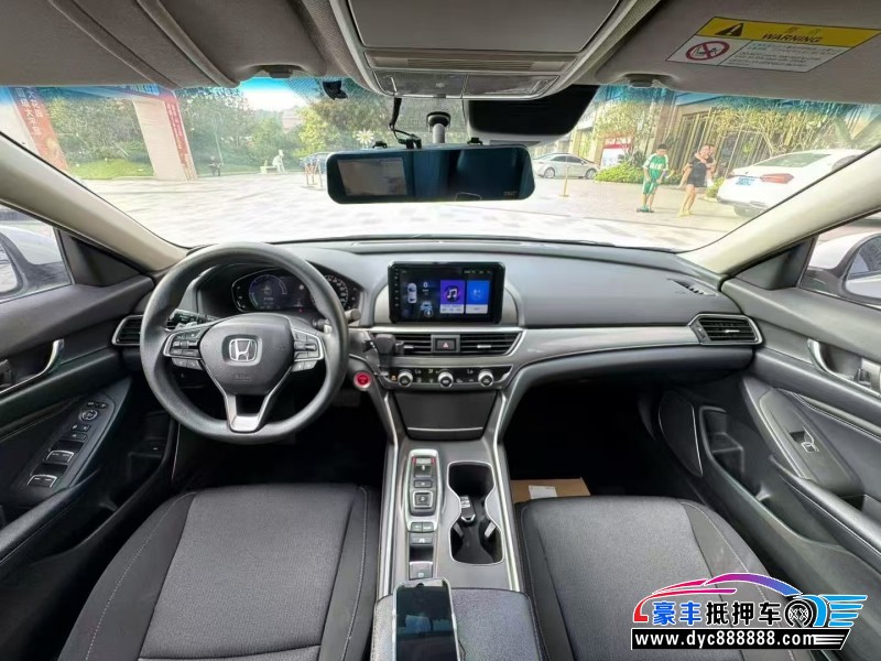 19年本田雅阁轿车抵押车出售