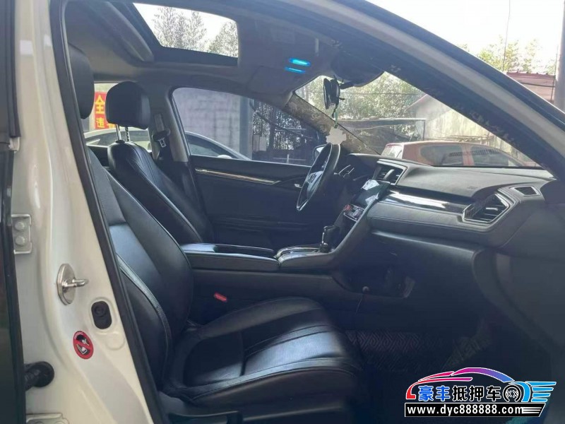 17年本田思域轿车抵押车出售