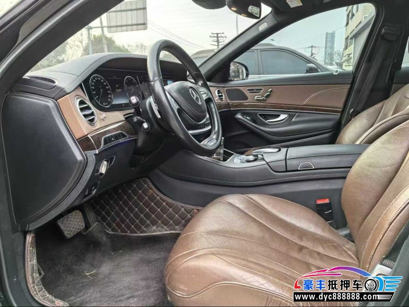 17年奔驰S轿车抵押车出售