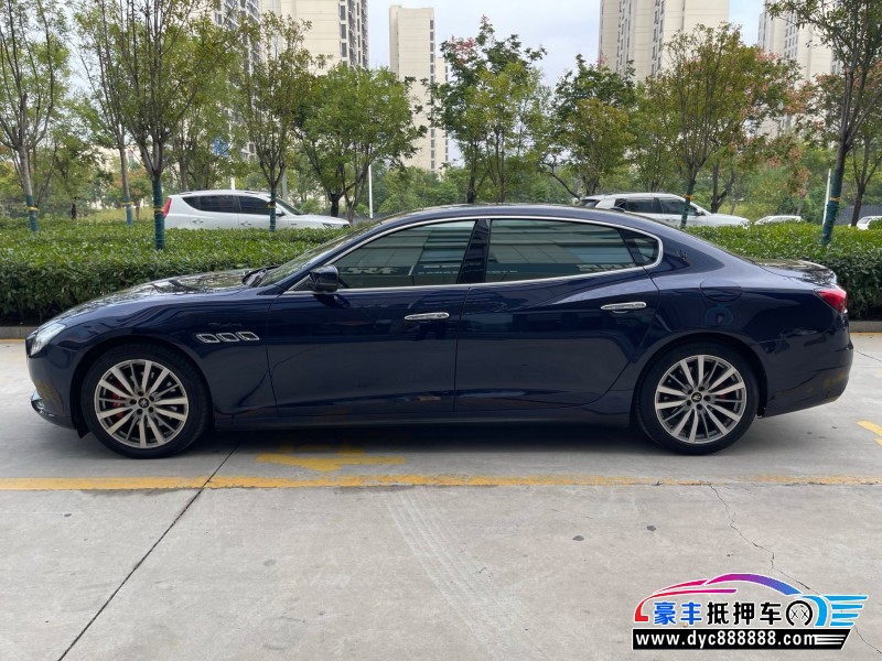 17年玛莎拉蒂总裁轿车抵押车出售