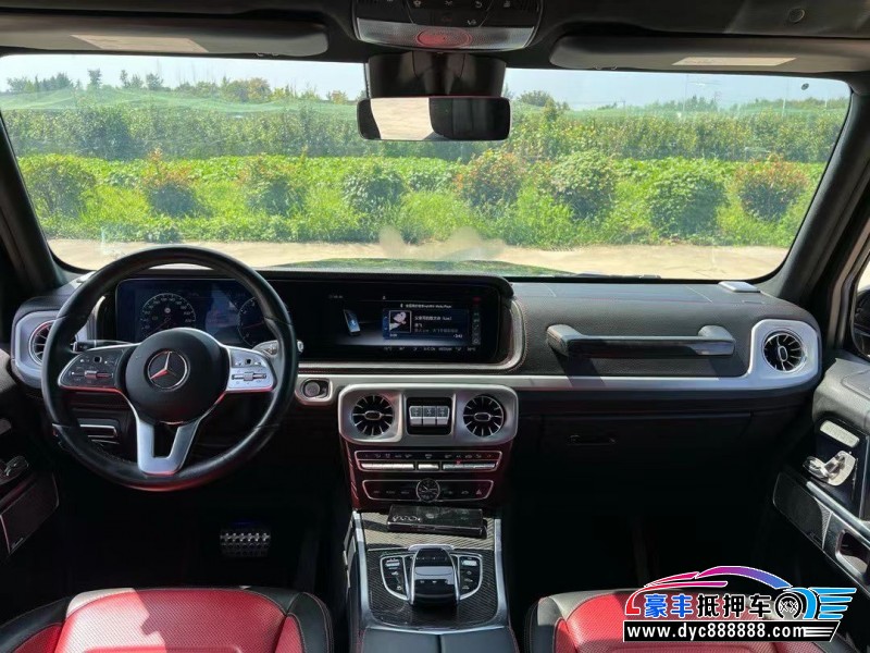 20年奔驰G轿车抵押车出售