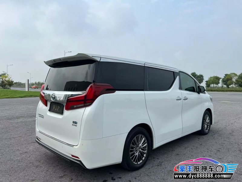 20年丰田埃尔法轿车抵押车出售