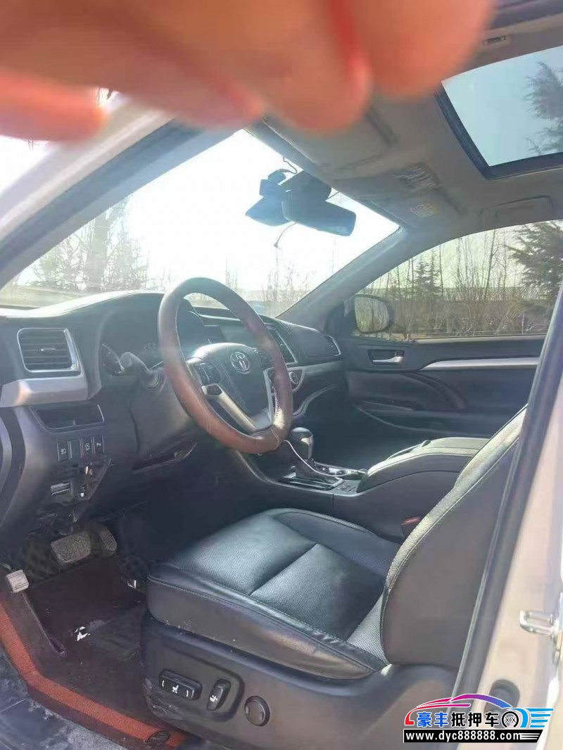 22年丰田汉兰达SUV抵押车出售