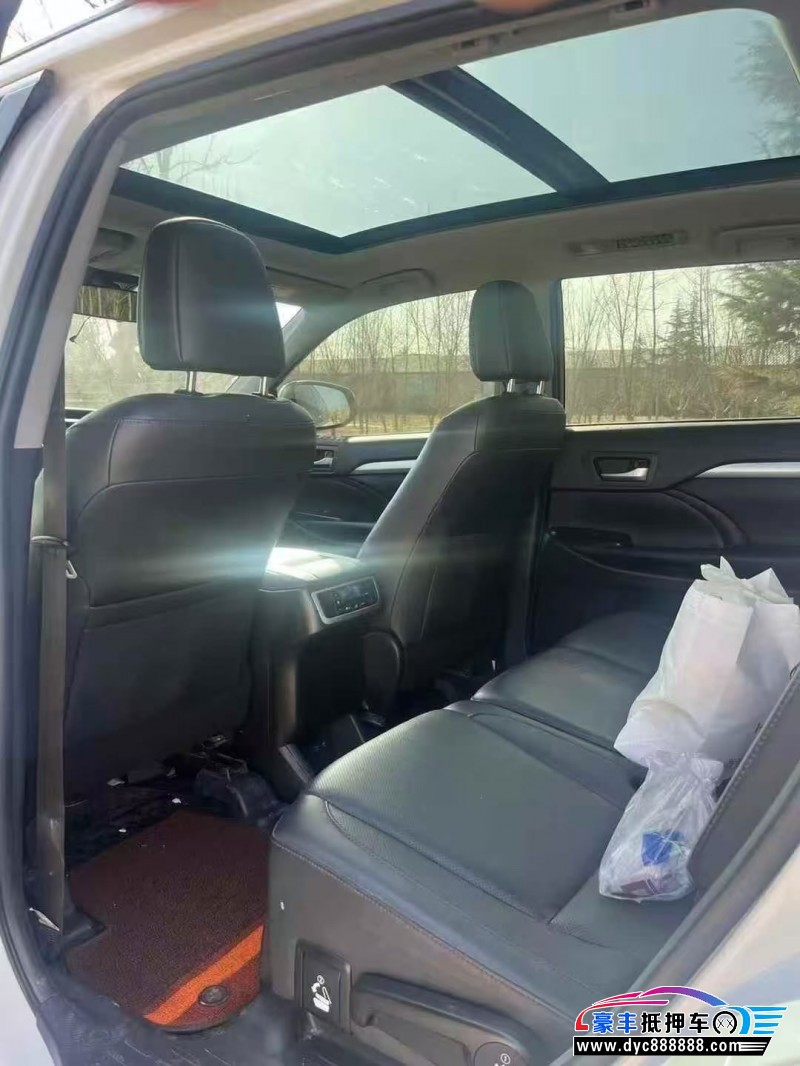 22年丰田汉兰达SUV抵押车出售