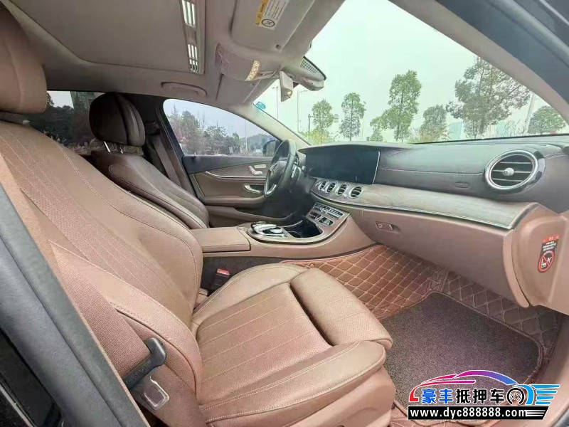 18年奔驰E轿车抵押车出售