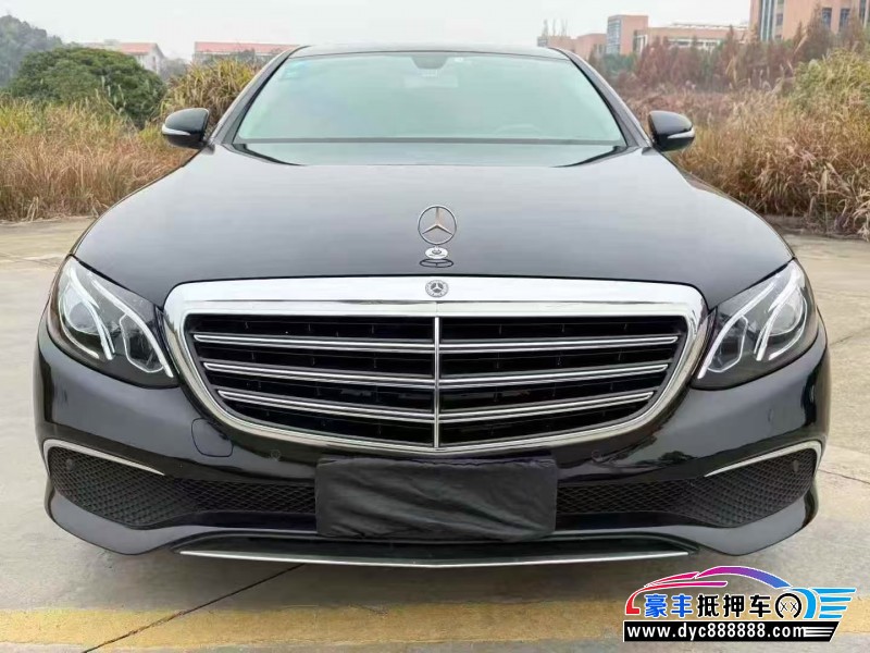 18年奔驰E轿车抵押车出售