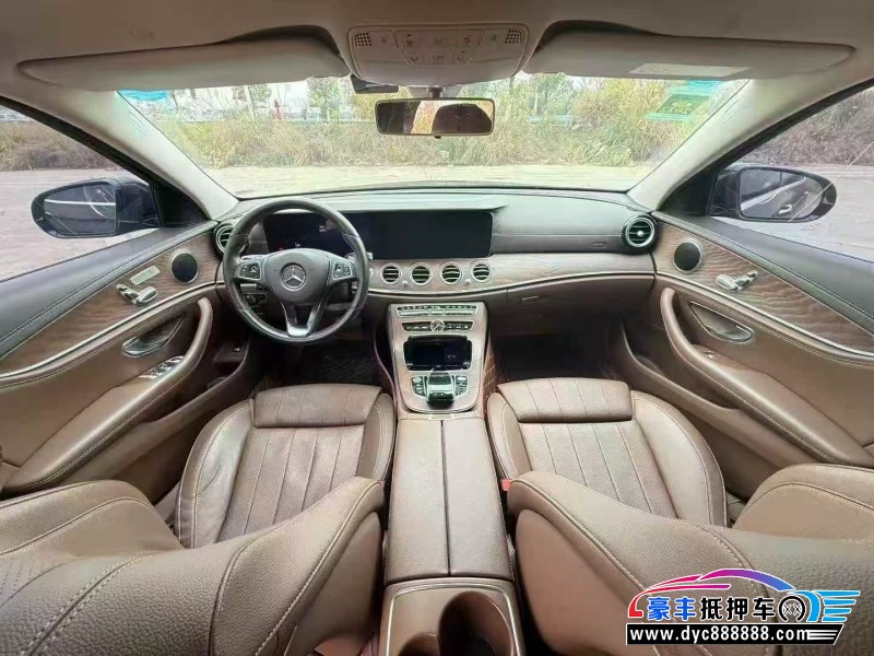 18年奔驰E轿车抵押车出售