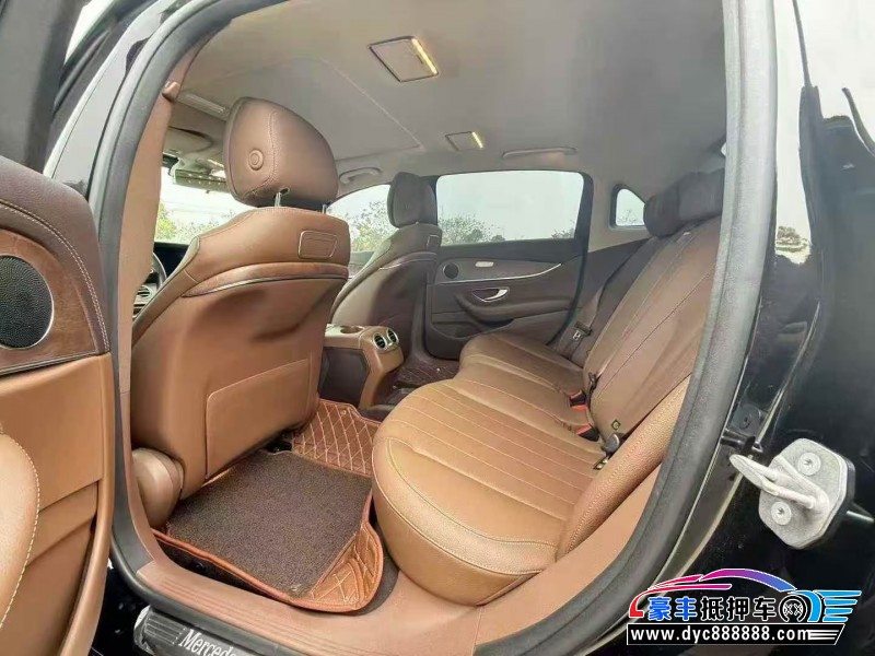 18年奔驰E轿车抵押车出售