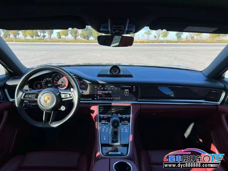 22年保时捷帕纳梅拉轿车抵押车出售