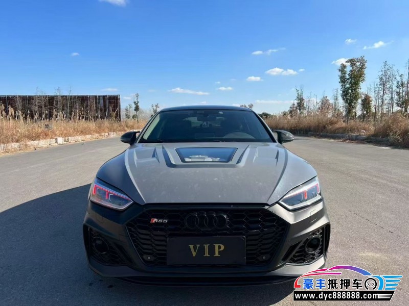 17年奥迪A5轿车抵押车出售