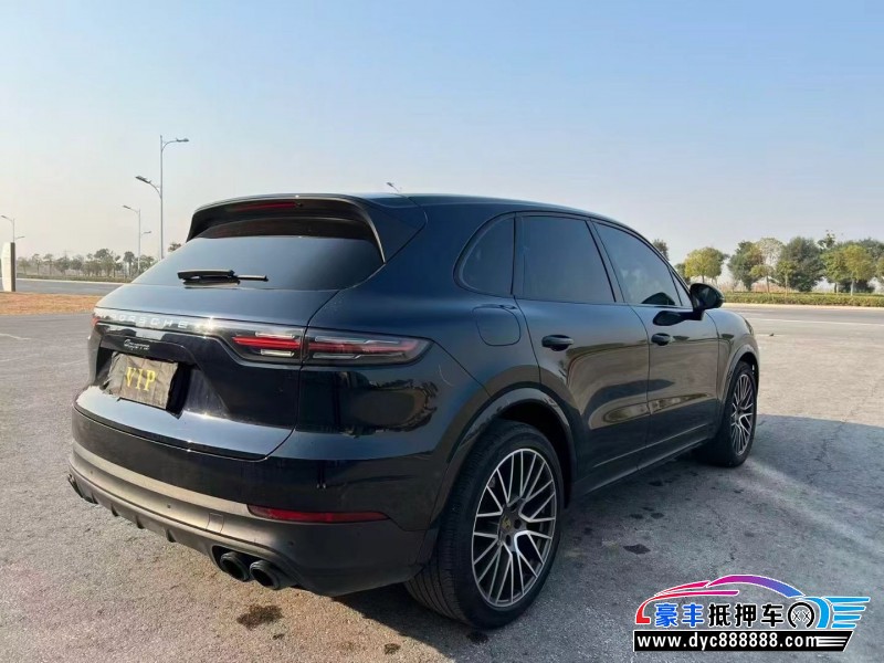 22年保时捷卡宴轿车抵押车出售