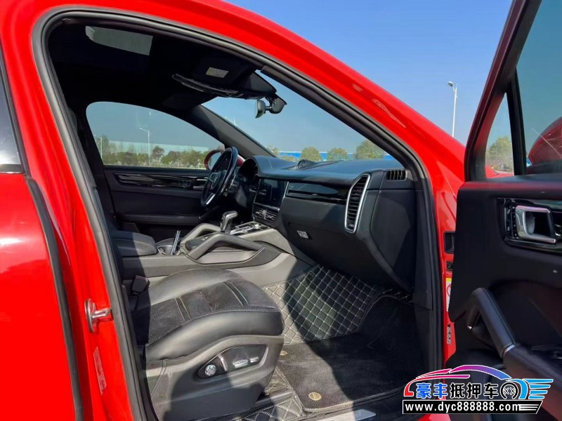 19年保时捷卡宴轿车抵押车出售