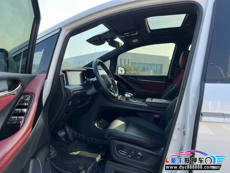 24年传祺M8轿车抵押车出售