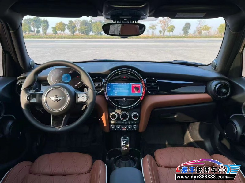 24年宝马MINI轿车抵押车出售