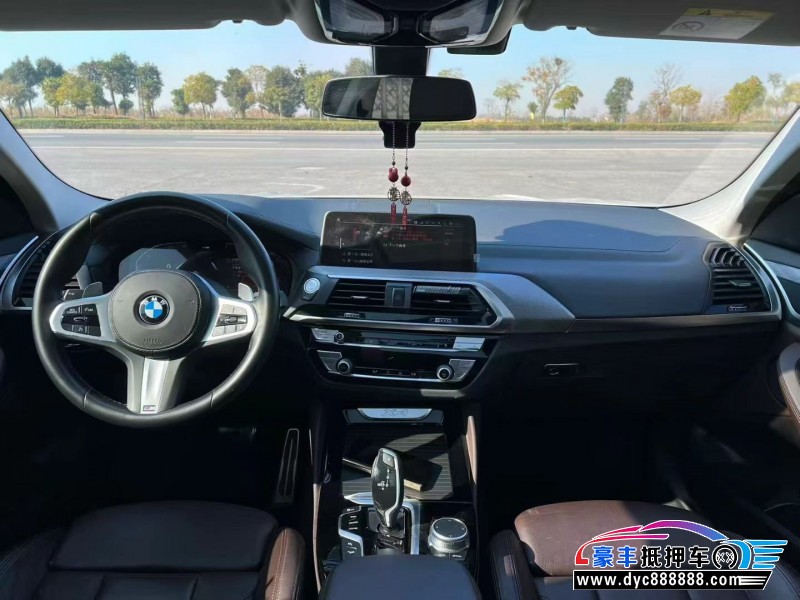 21年宝马X4轿车抵押车出售