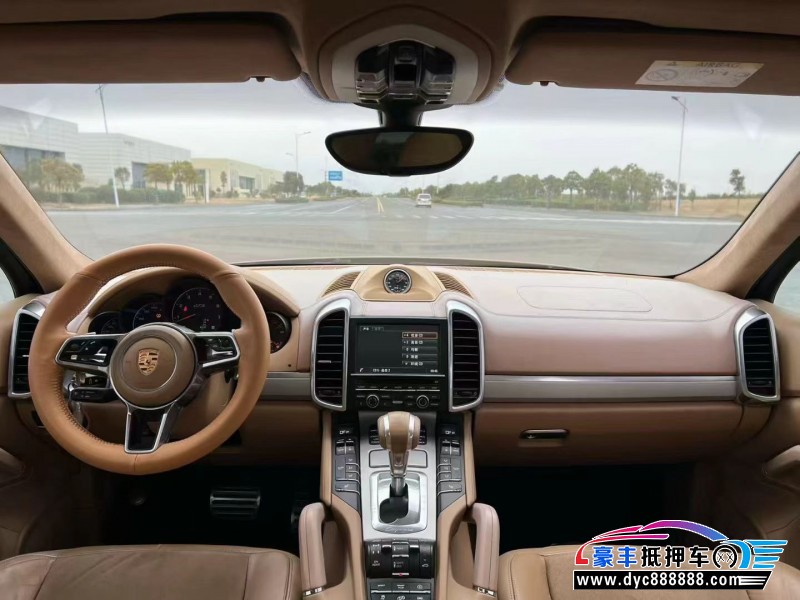 15年保时捷卡宴轿车抵押车出售