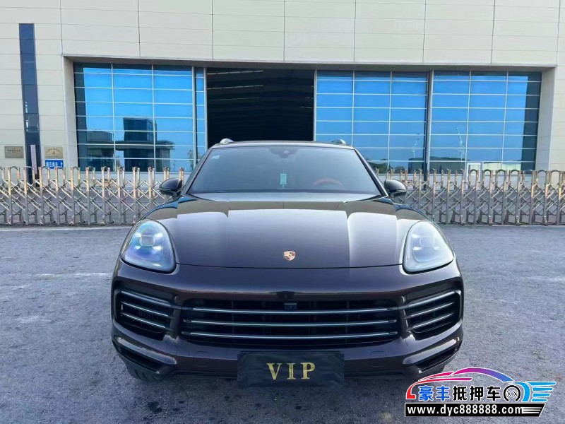 18年保时捷卡宴轿车抵押车出售