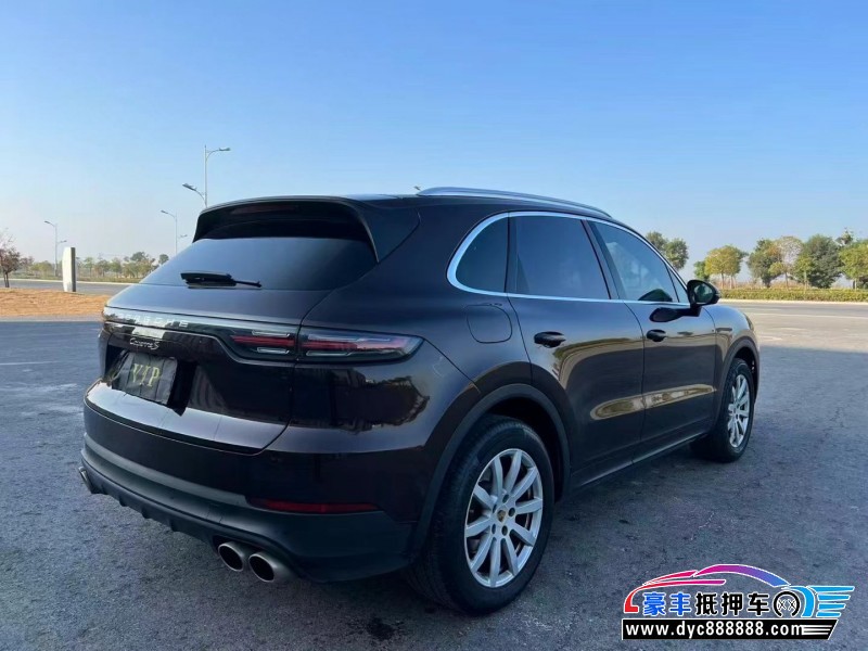 18年保时捷卡宴轿车抵押车出售