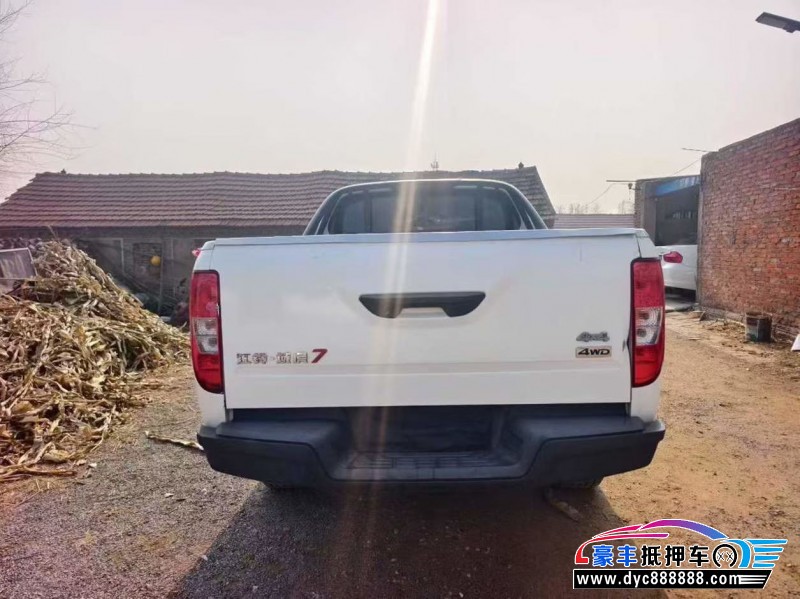 20年江铃域虎轿车抵押车出售