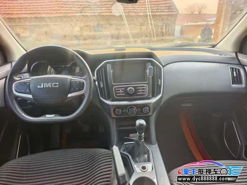 20年江铃域虎轿车抵押车出售