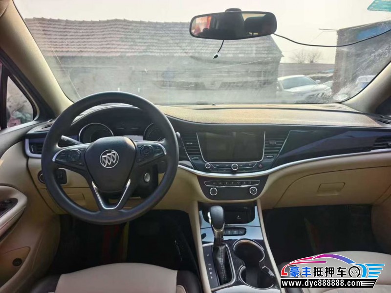 16年别克威朗轿车抵押车出售