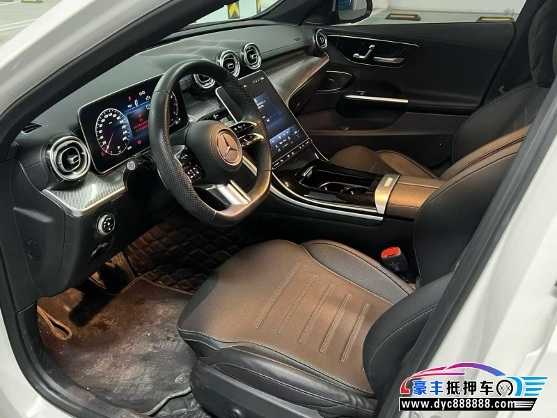 23年奔驰C轿车抵押车出售