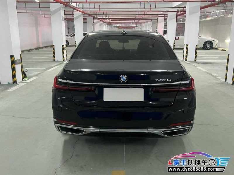 20年宝马7系轿车抵押车出售