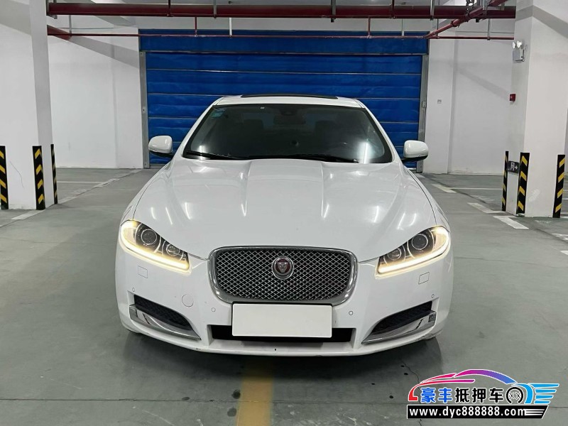 17年捷豹XF轿车抵押车出售