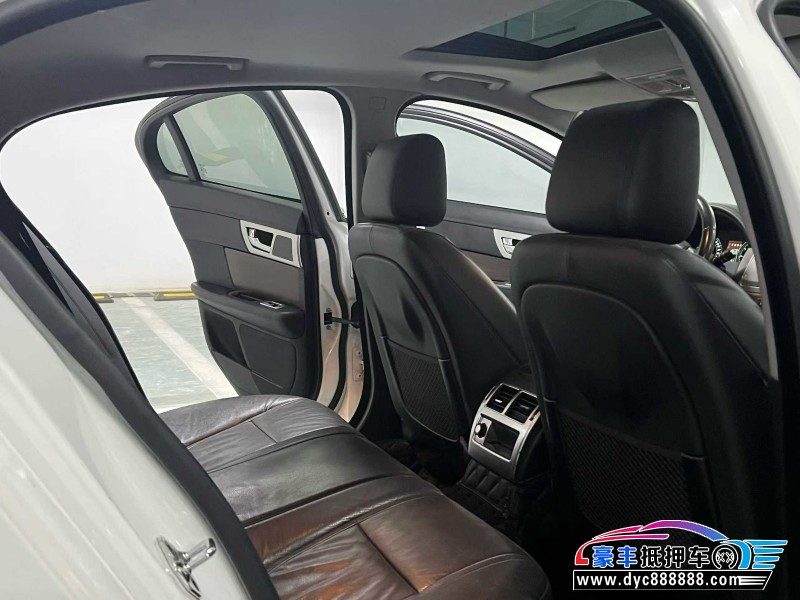 17年捷豹XF轿车抵押车出售