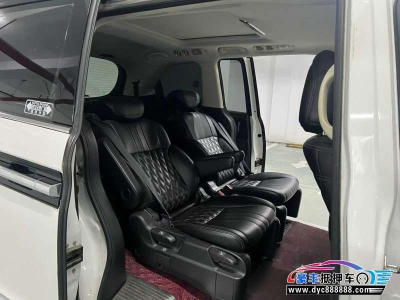 18年本田艾力绅轿车抵押车出售