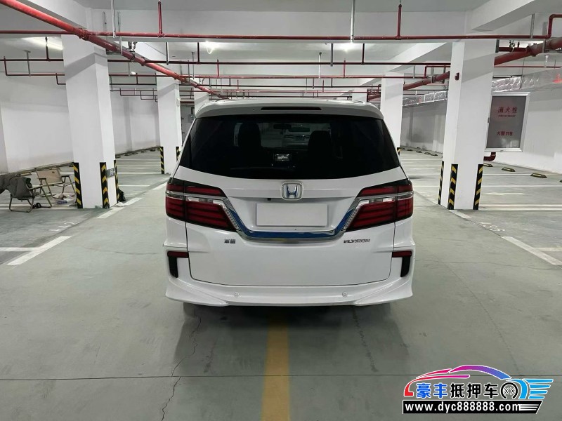 18年本田艾力绅轿车抵押车出售