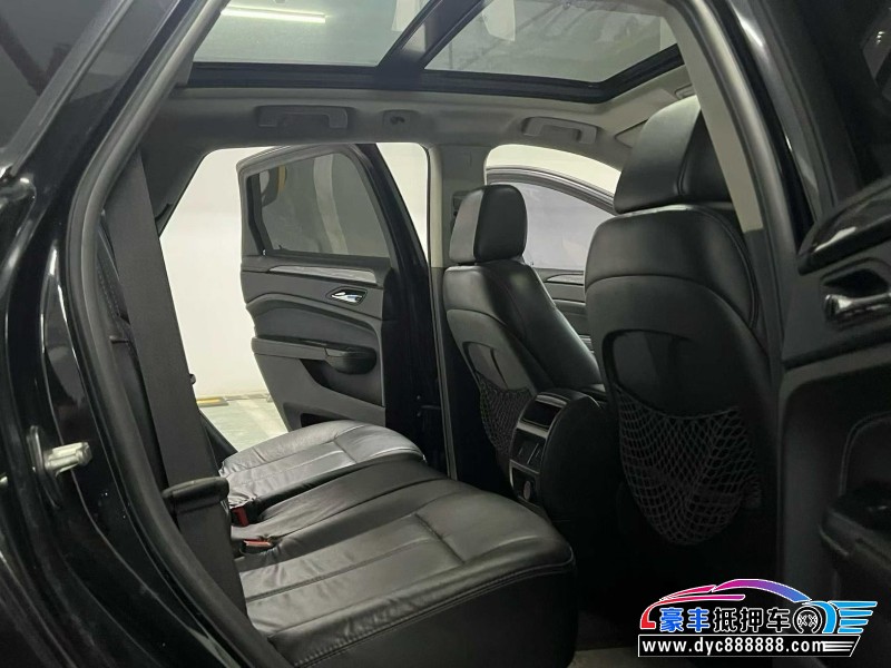 16年凯迪拉克SRX轿车抵押车出售