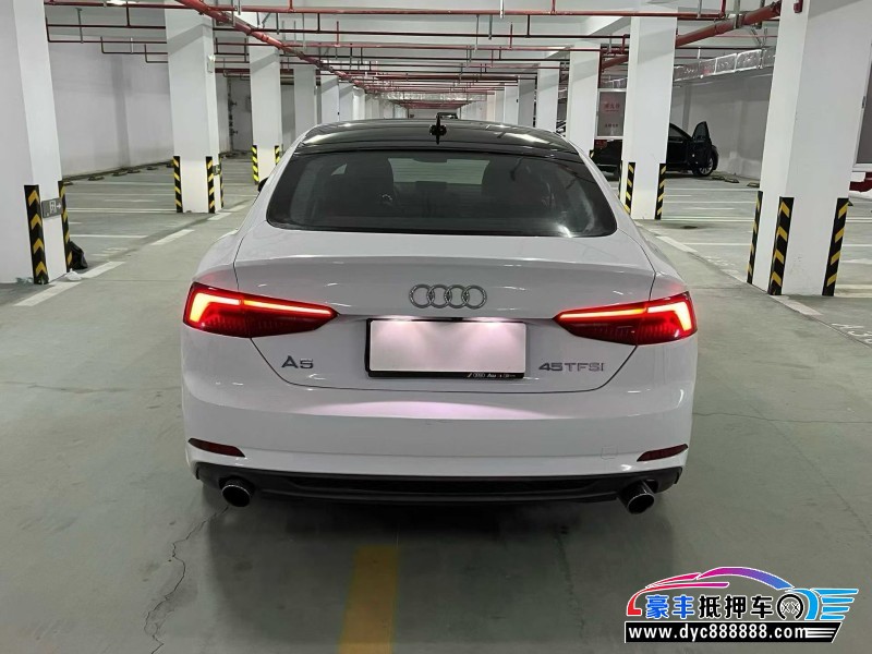 20年奥迪A5轿车抵押车出售